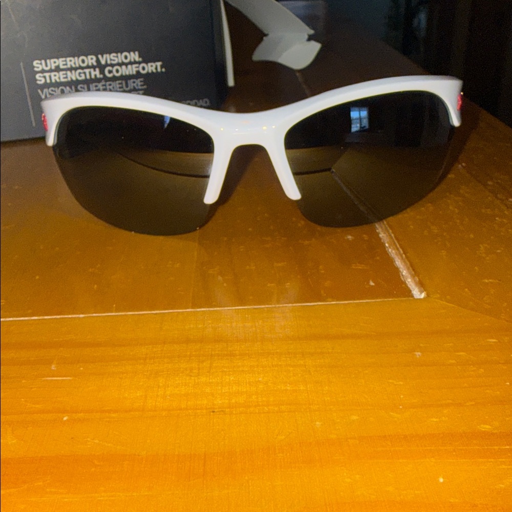 Under Armour White and Pink Sport Sunglasses with Black Logo Pouch - Picture 7 of 12